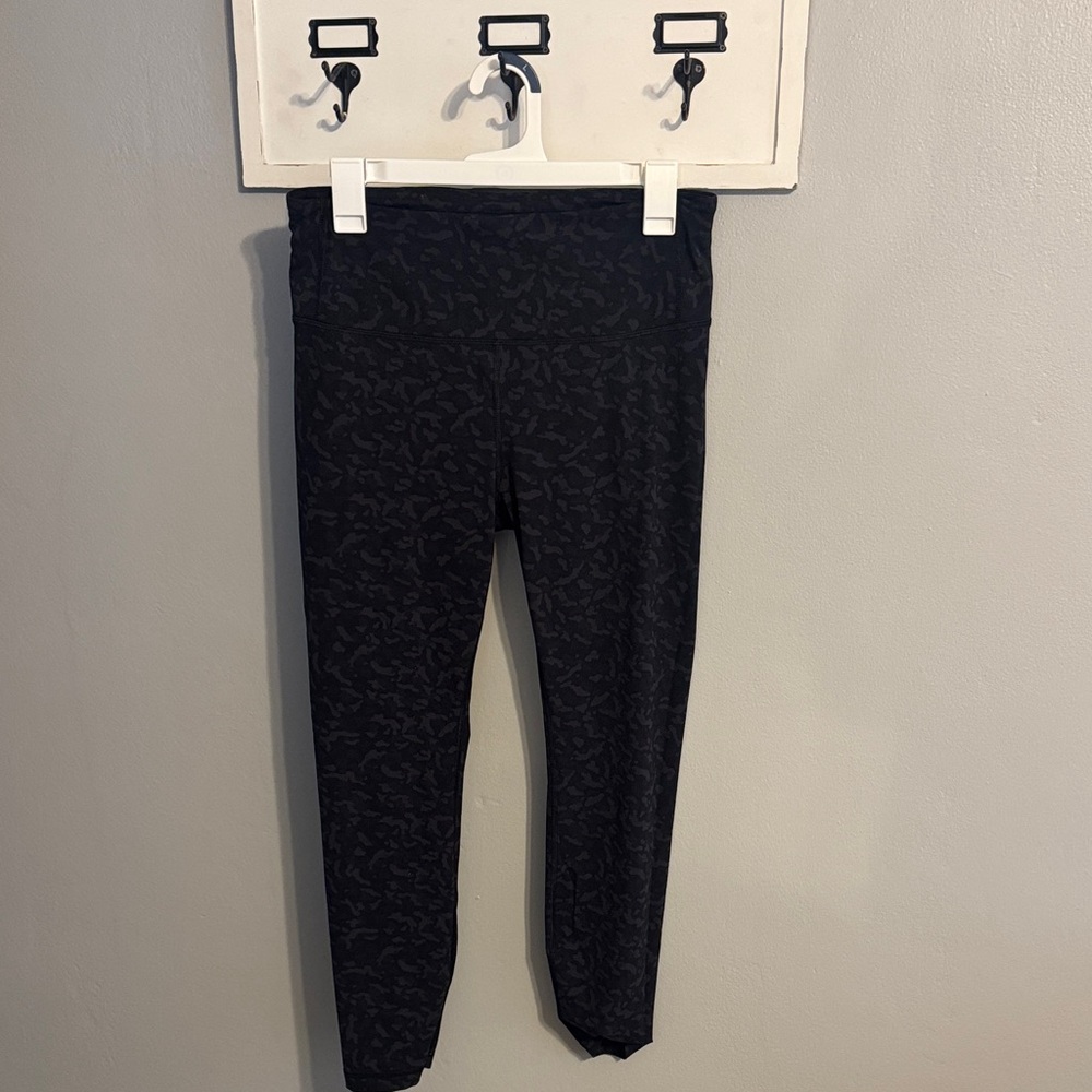 Crz Yoga Camo leggings
